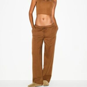 SKIMS CLASSIC STRAIGHT LEG PANT Bison Size XS